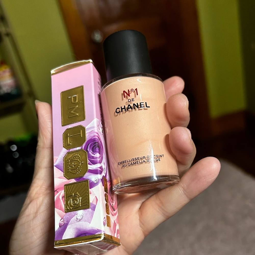 Chanel Skin Enhancer in Soft Pink and Pat McGrath Labs Blush